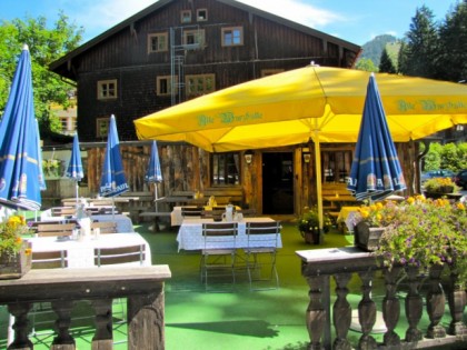 照片: Alte Wurzhütte